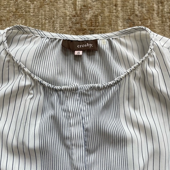 Pretty Striped Poly Flowy Dress shirt, white with black stripes size S - Picture 10 of 11
